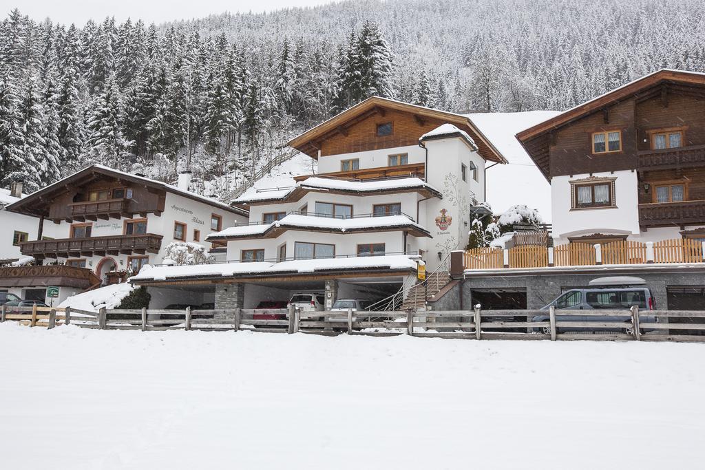 Apartament Art Neustift im Stubaital Zewnętrze zdjęcie
